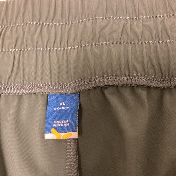 💚💚 HIGH WAISTED SLEEK TECH CARGO ANKLE PANTS 💚💚 - Picture 6 of 8